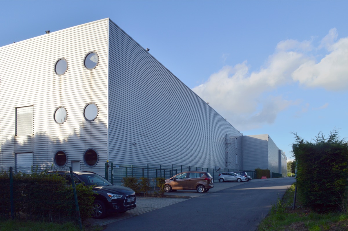 A large distribution warehouse building